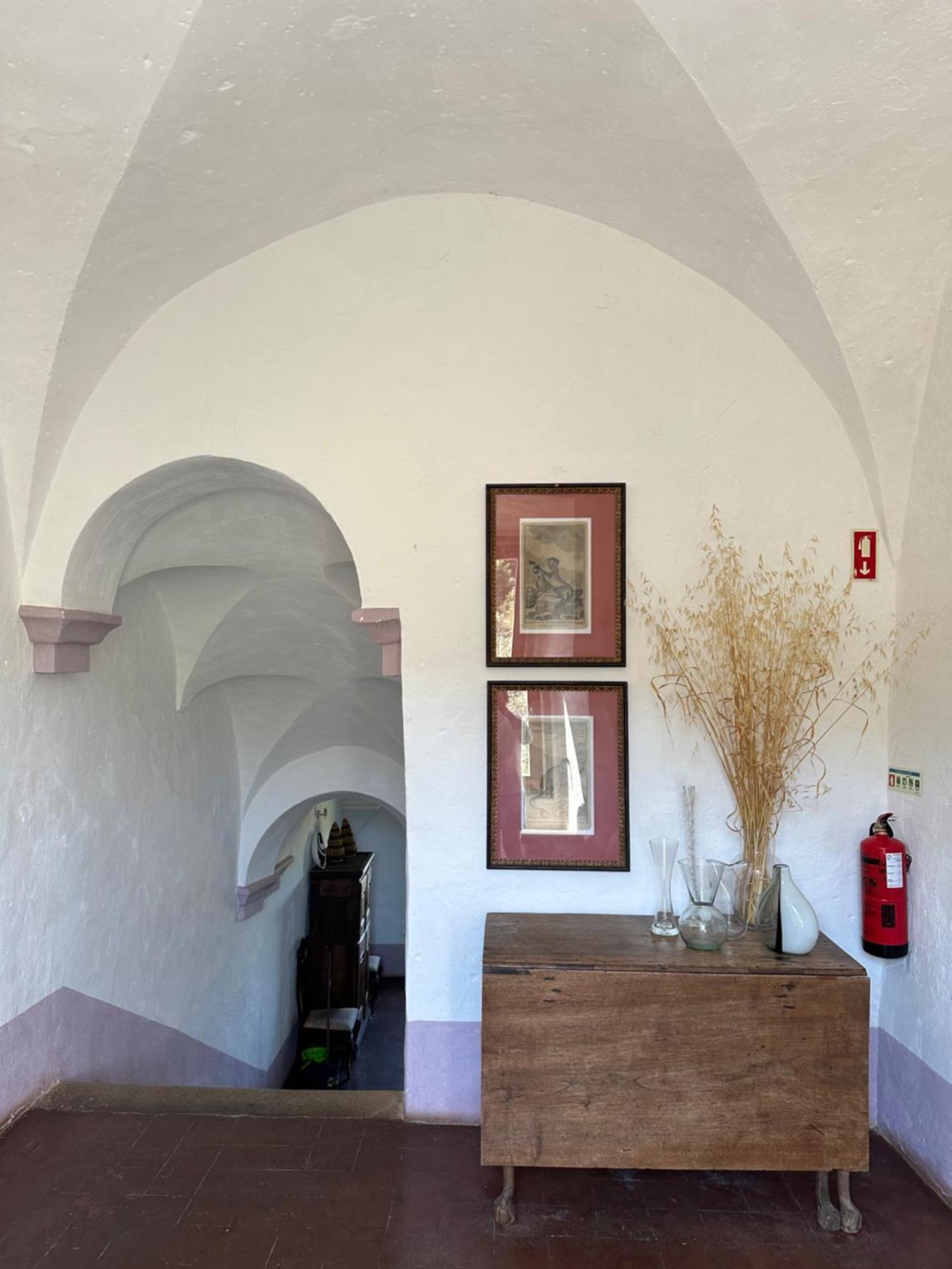 Convento Senhora Da Vitoria - Budget Castelo de Vide Luaran gambar
